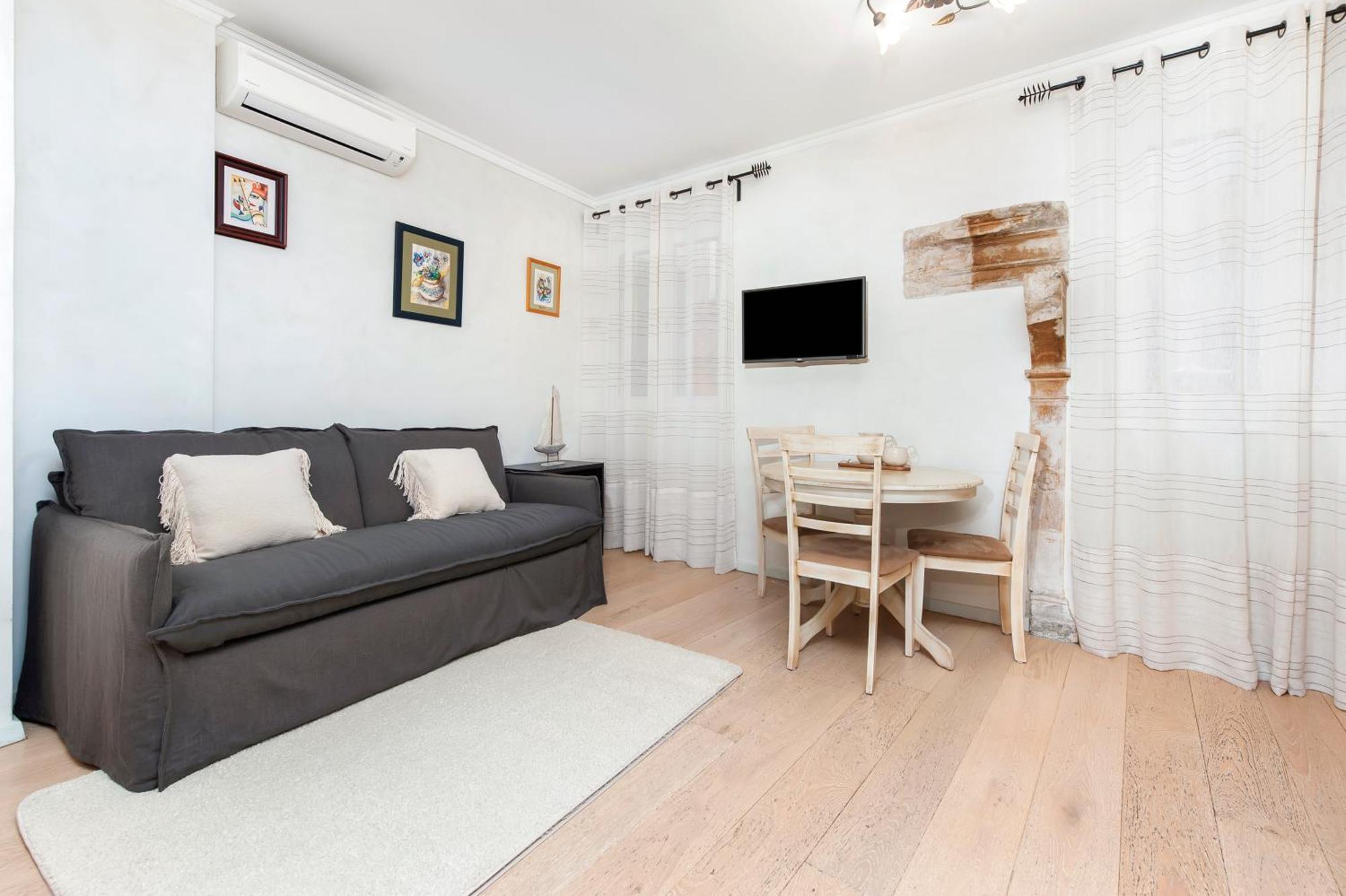 Casa Matteotti Διαμέρισμα Ρόβινι Εξωτερικό φωτογραφία